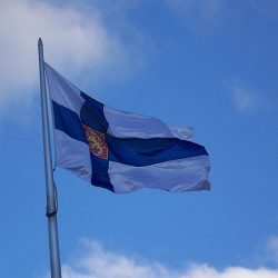 800px-State_flag_of_Finland