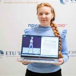 Na ilustračnej snímke vývojárka Olesia N. Maľcevová