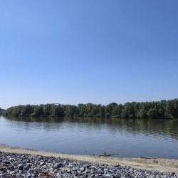 Rieka Ob tečúca cez Novosibirsk Rieka Ob tečúca cez Novosibirsk