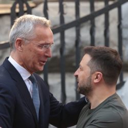 Stoltenberg so Zelenským pri návšteve Kyjeva (28.9.2023)